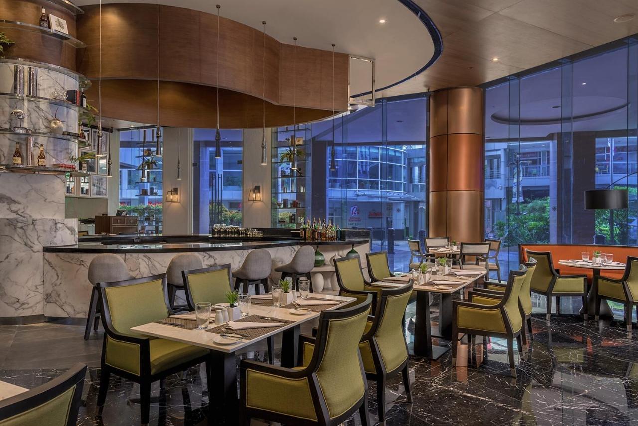 Eastwood Richmonde Hotel Manila Pasig City Kültér fotó